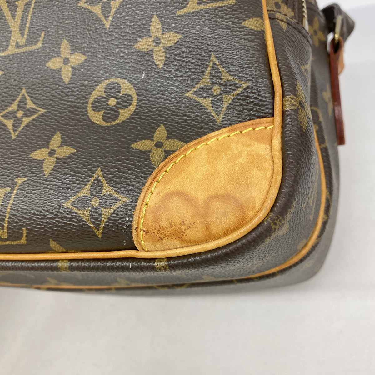 【6ic3433】ルイヴィトン ショルダーバッグ モノグラム ナイル M45244 ブラウン【中古】レディース