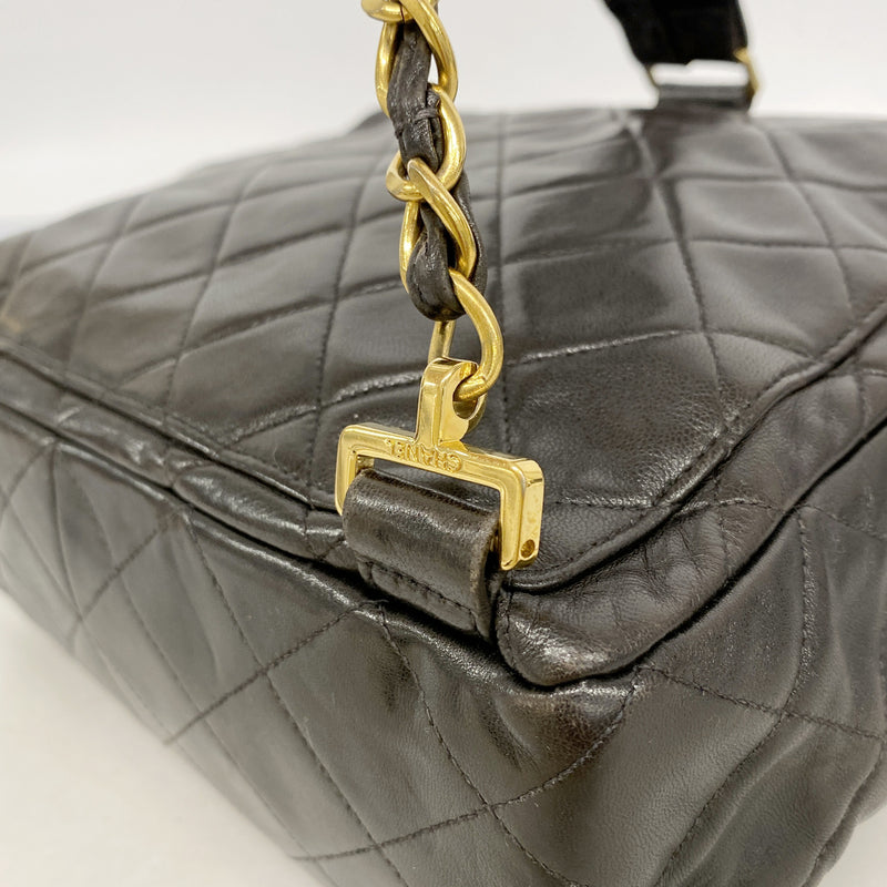 【6ic3536】シャネル リュック・デイパック マトラッセ ラムスキン ブラック ゴールド金具【中古】レディース
