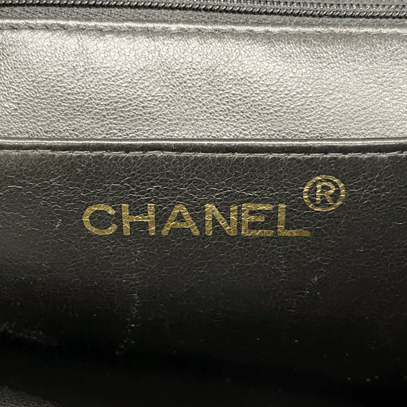 【6ic3536】シャネル リュック・デイパック マトラッセ ラムスキン ブラック ゴールド金具【中古】レディース