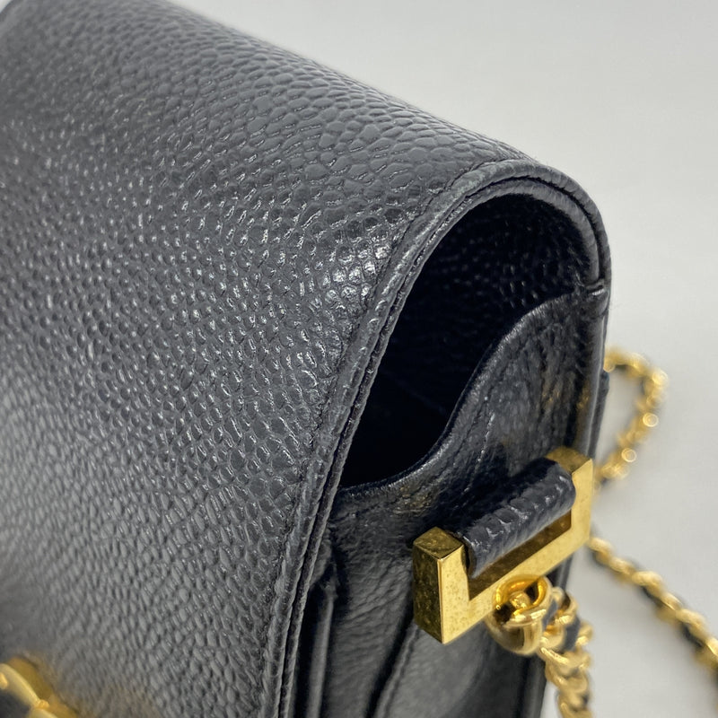 【6ic3659】シャネル ショルダーバッグ チェーンショルダー キャビアスキン ブラック ゴールド金具【中古】レディース