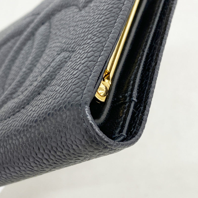 【6ic3728】シャネル 財布 キャビアスキン ブラック ゴールド金具【中古】レディース
