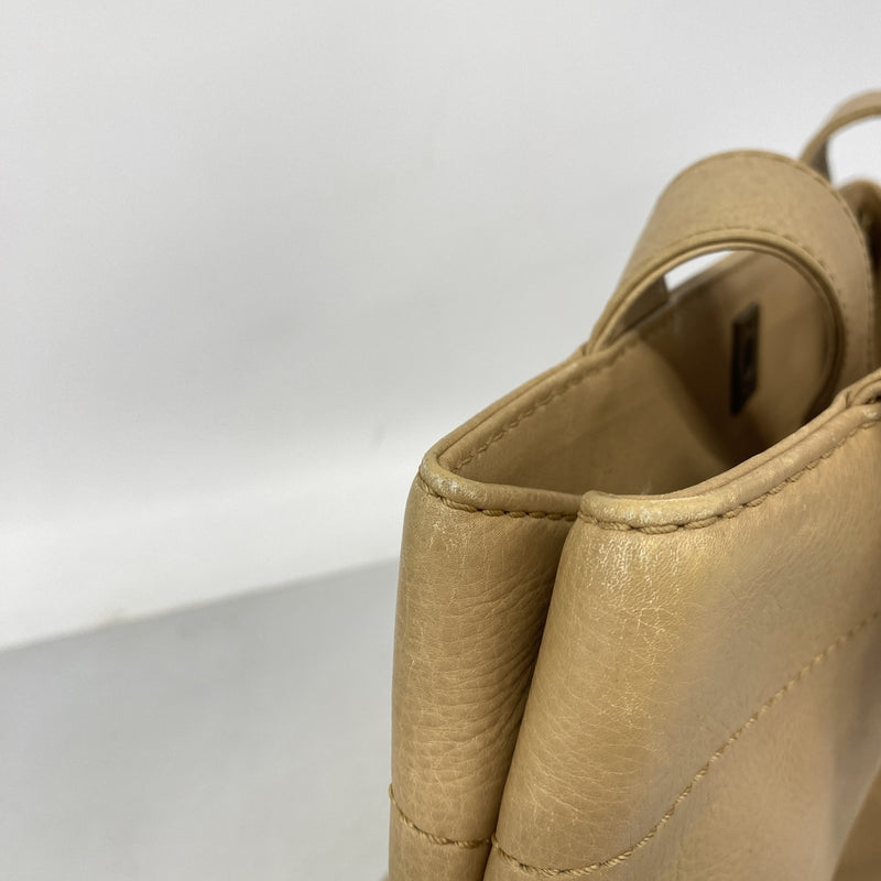 【6ic3789】シャネル トートバッグ レザー ベージュ ゴールド金具【中古】レディース