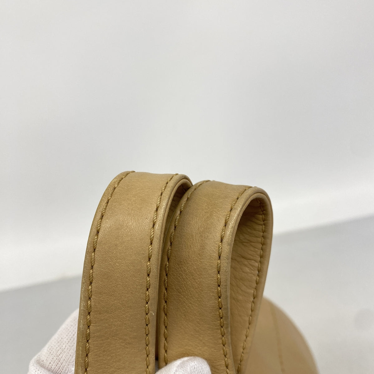 【6ic3789】シャネル トートバッグ レザー ベージュ ゴールド金具【中古】レディース