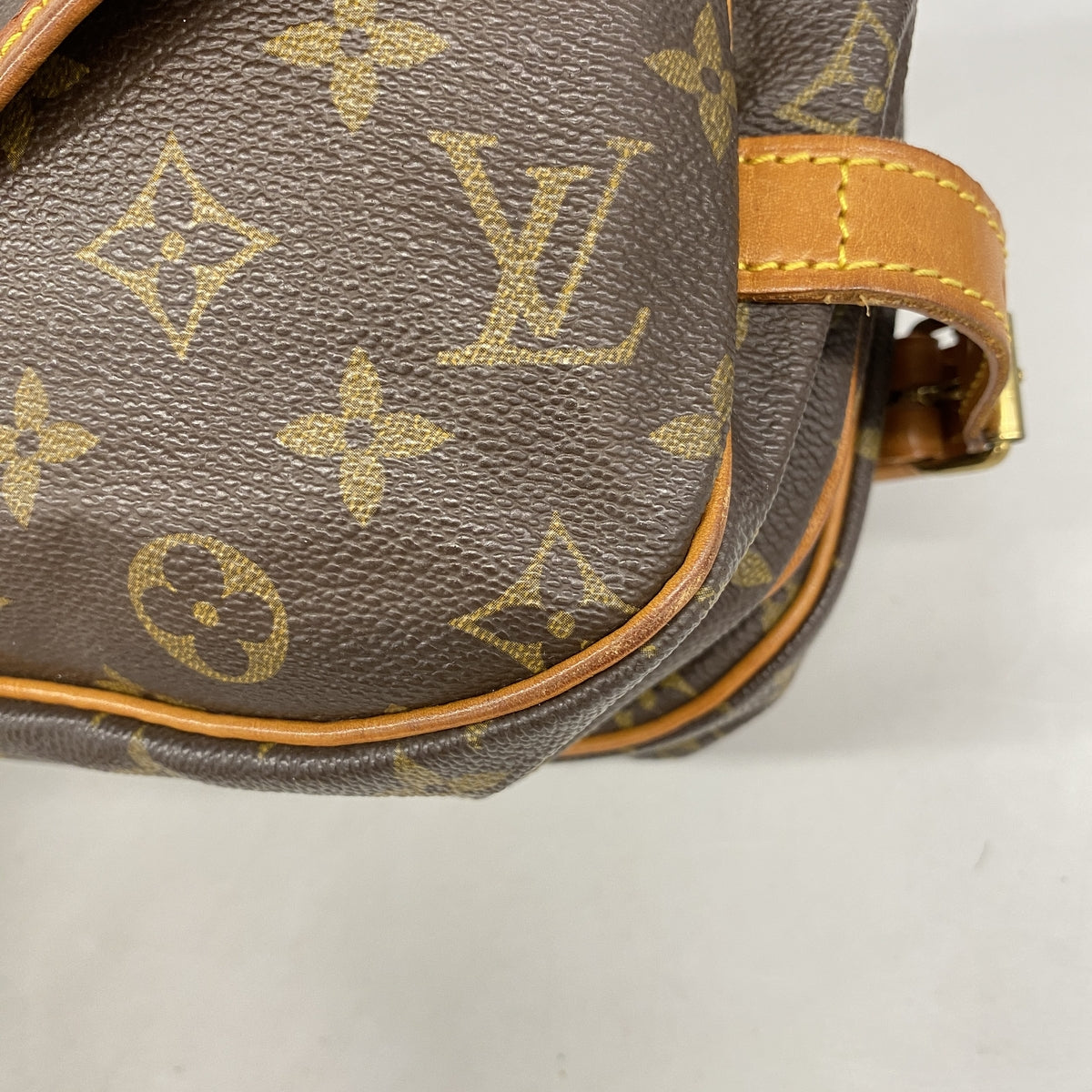 【6ic3823】ルイヴィトン ショルダーバッグ モノグラム ソミュール30 M42256 ブラウン【中古】レディース