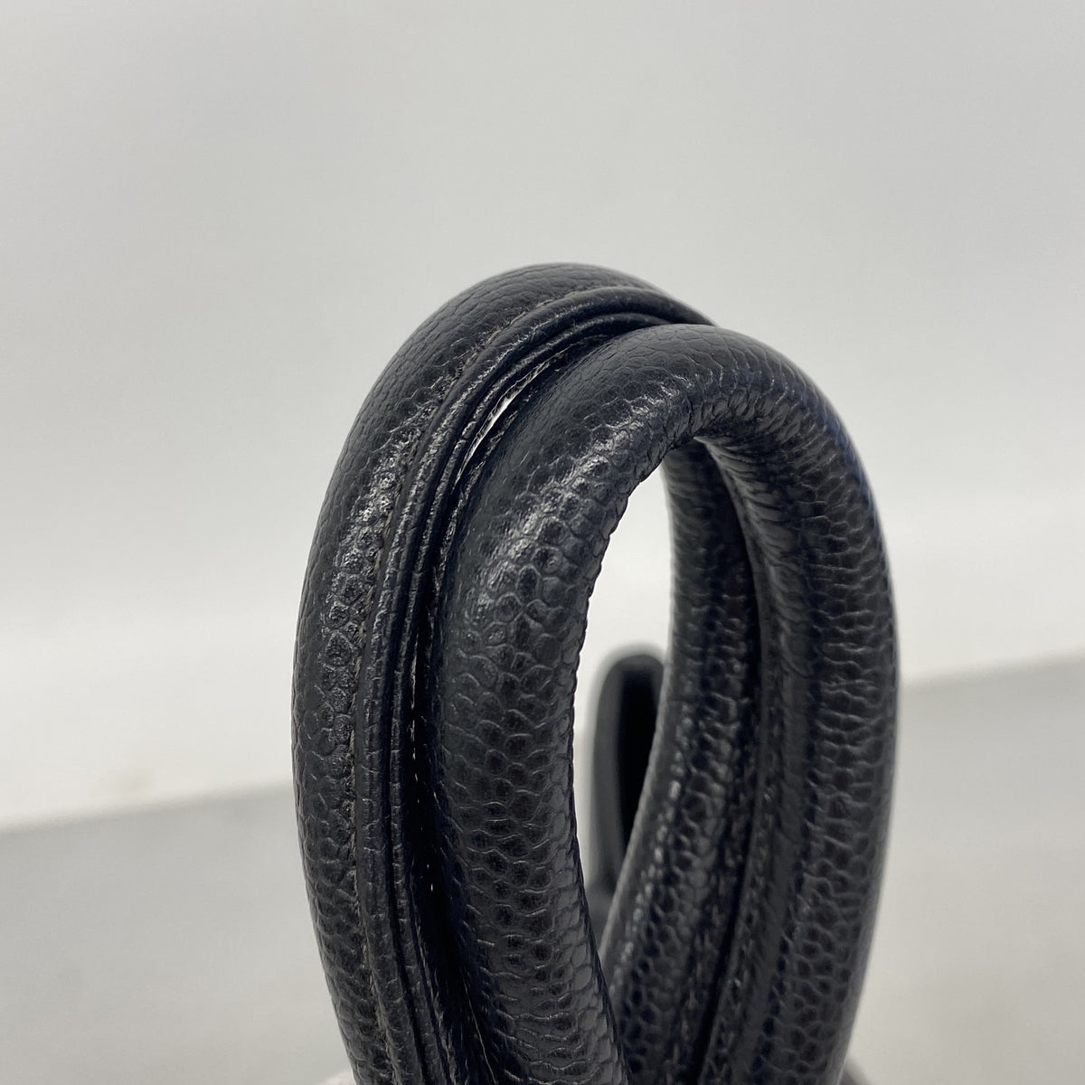 【6ic3849】シャネル トートバッグ 復刻トート キャビアスキン ブラック シルバー金具【中古】レディース