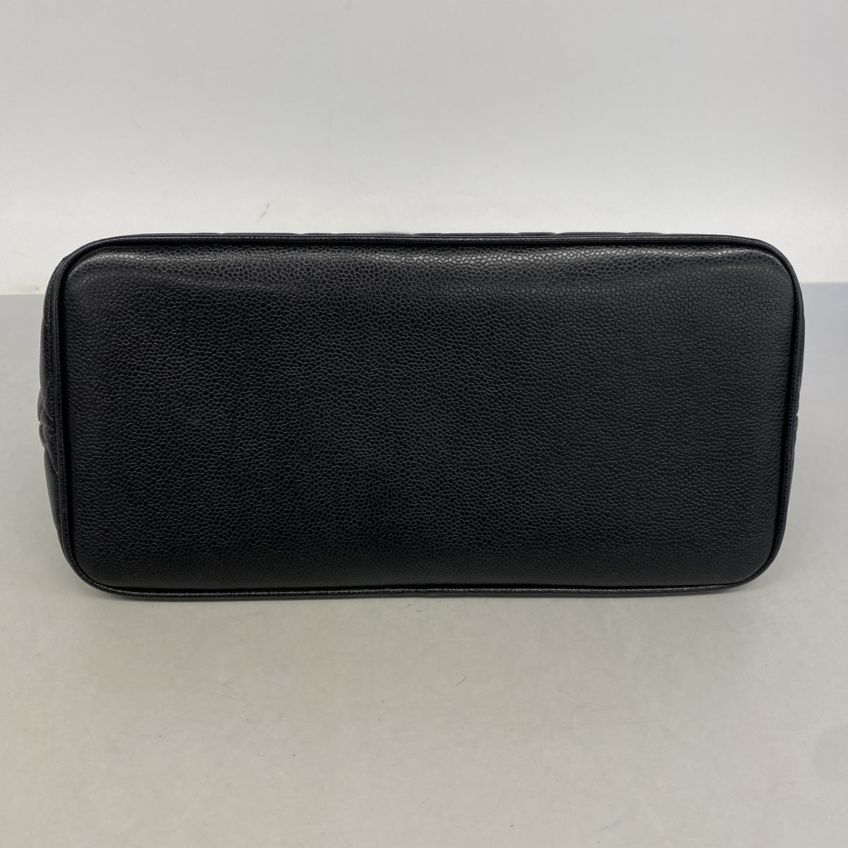 【6ic3849】シャネル トートバッグ 復刻トート キャビアスキン ブラック シルバー金具【中古】レディース
