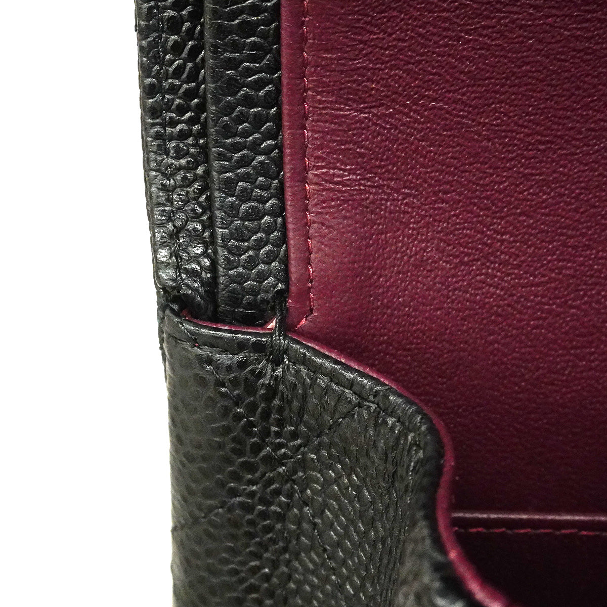 【6ic3967】シャネル ショルダーバッグ マトラッセ Wフラップ Wチェーン キャビアスキン ブラック シルバー金具【中古】レディース