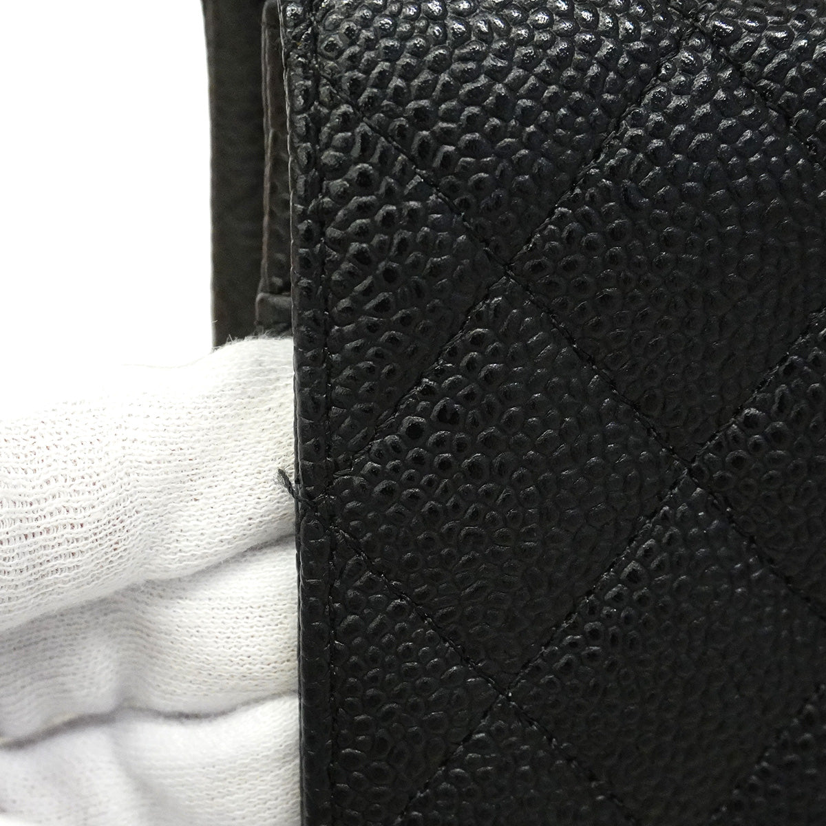 【6ic3967】シャネル ショルダーバッグ マトラッセ Wフラップ Wチェーン キャビアスキン ブラック シルバー金具【中古】レディース