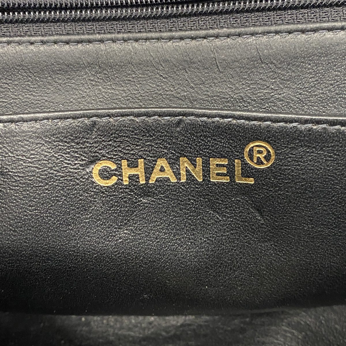 【6ic3990】シャネル ショルダーバッグ マトラッセ チェーンショルダー ラムスキン ブラック ゴールド金具【中古】レディース