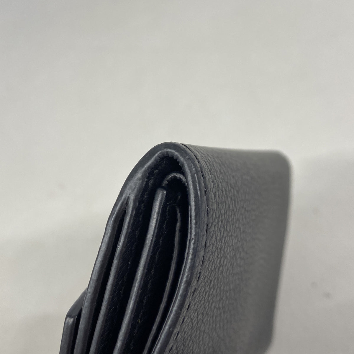 【6ic3997】ルイヴィトン 三つ折り財布 ポルトフォイユロックミニ M63921 ノワール【中古】レディース
