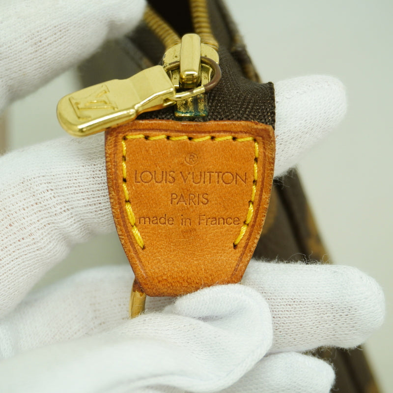 【6ic4034】ルイヴィトン ポーチ モノグラム ポシェットアクセソワール M51980 ブラウン【中古】レディース