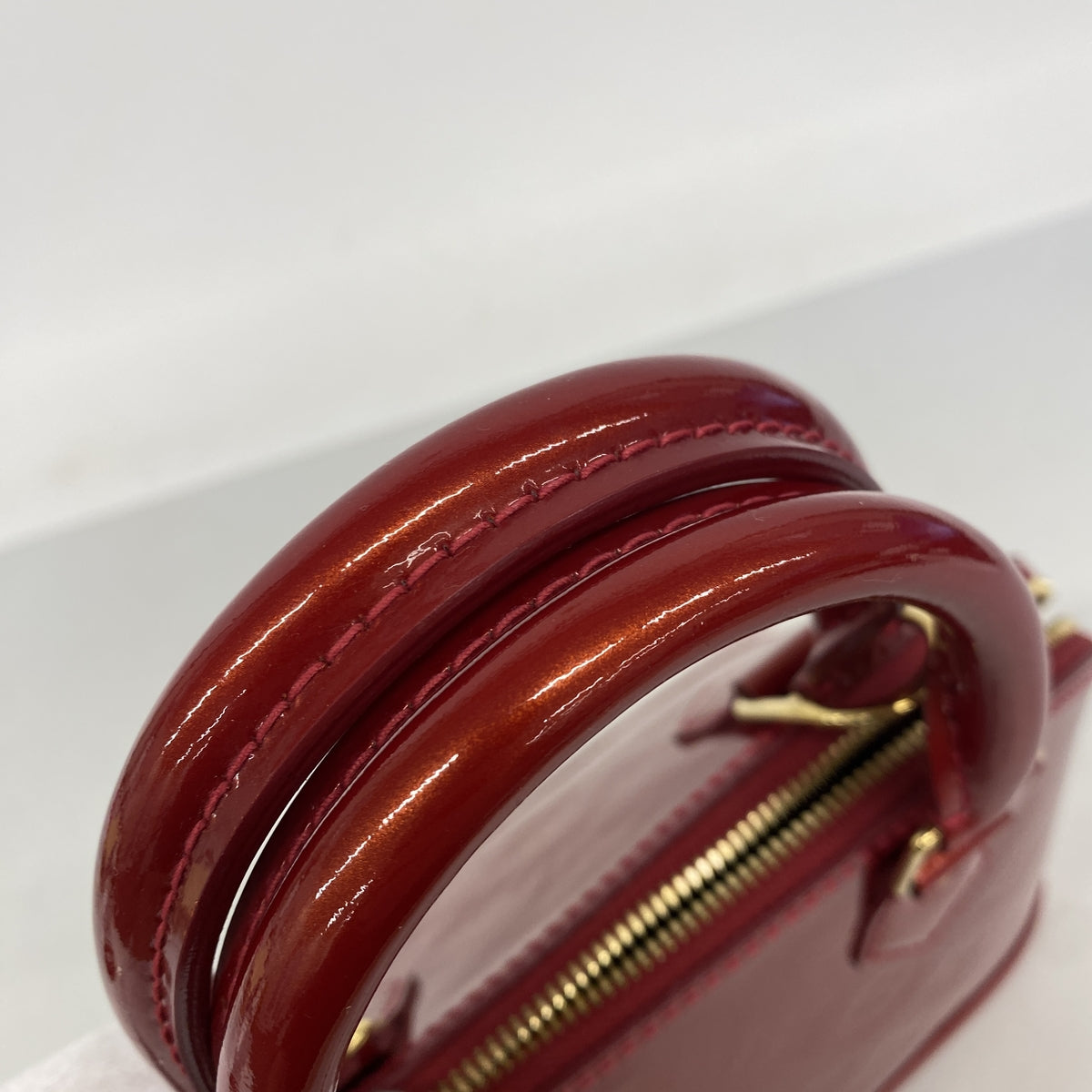 【6ic4145】ルイヴィトン ハンドバッグ ヴェルニ アルマBB M91698 ルージュグルナディーヌ 2wayバッグ【中古】レディース