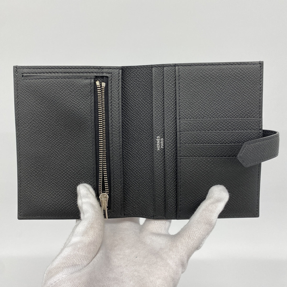 【6ic4264】エルメス 財布 ベアンコンパクト ヴォーエプソン ブラック シルバー金具 U刻印【中古】レディース