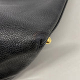 【6ic4358】シャネル ショルダーバッグ キャビアスキン ブラック ゴールド金具【中古】レディース