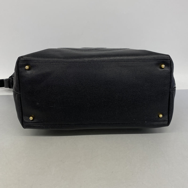 【6ic4358】シャネル ショルダーバッグ キャビアスキン ブラック ゴールド金具【中古】レディース