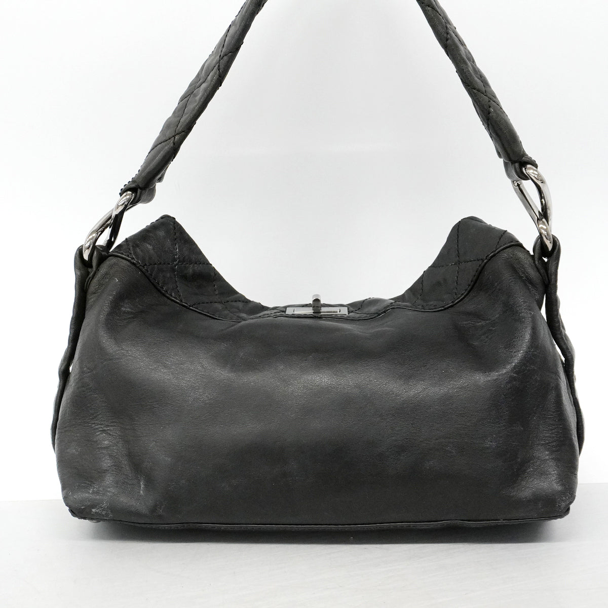 【6ic4393】シャネル ショルダーバッグ 2.55/マトラッセ ラムスキン ブラック シルバー金具【中古】レディース