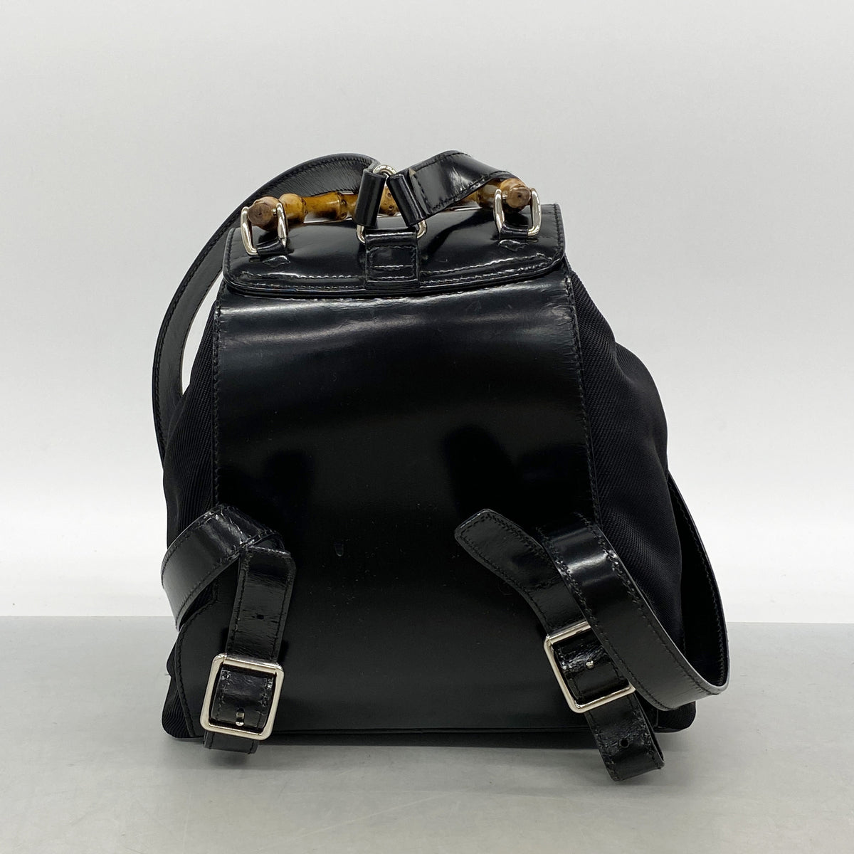 【6ic4415】グッチ リュック・デイパック バンブー 003 1705 0030 ナイロン エナメル ブラック シルバー金具【中古】レディース