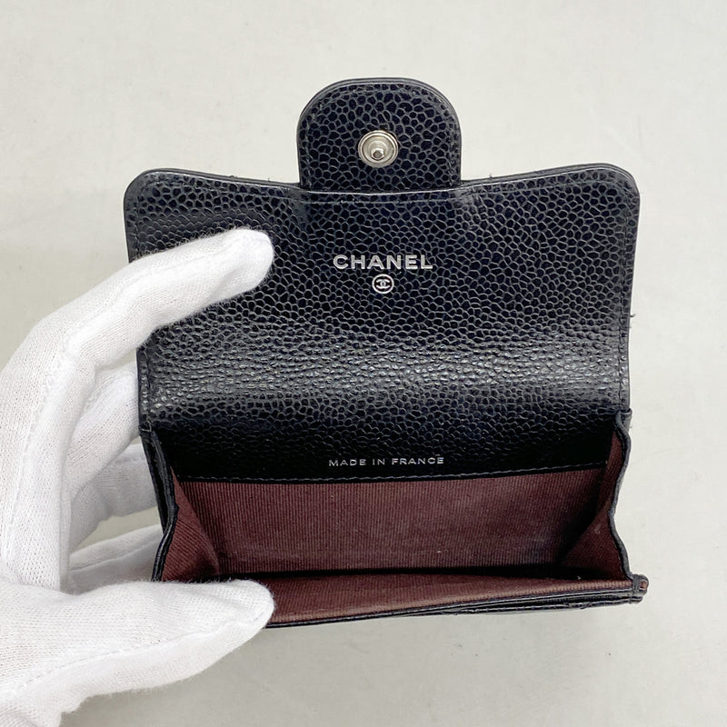 【6ic4441】シャネル カードケース マトラッセ キャビアスキン ブラック シルバー金具【中古】レディース