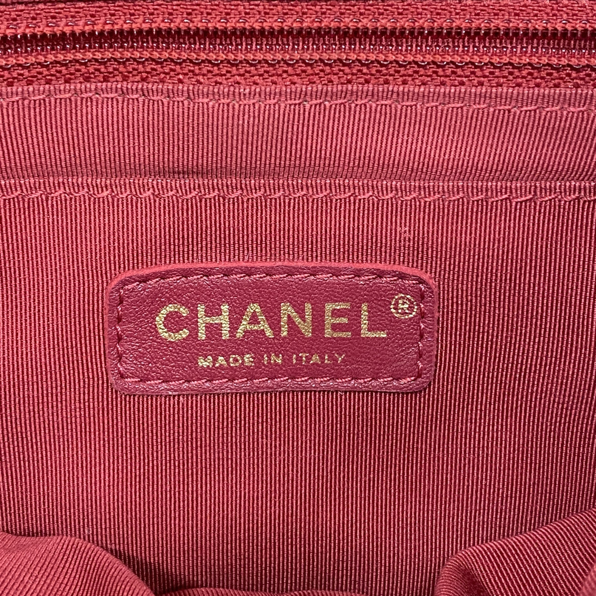 【6ic4473】シャネル リュック・デイパック マトラッセ ラムスキン レッド ゴールド金具【中古】レディース