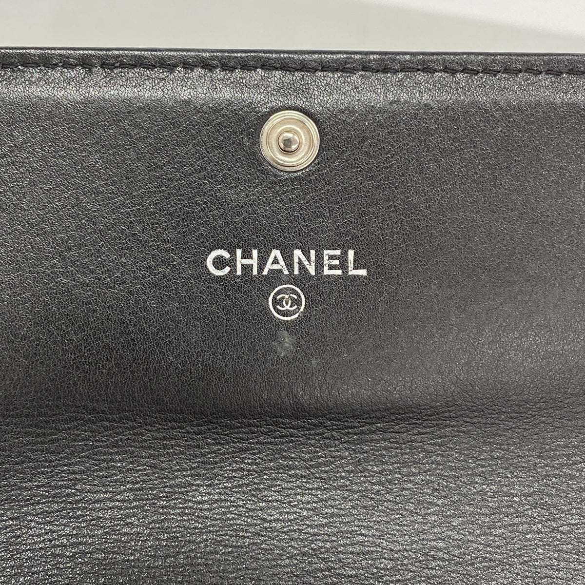 【6ic4485】シャネル 長財布 キャビアスキン ブラック シルバー金具【中古】レディース