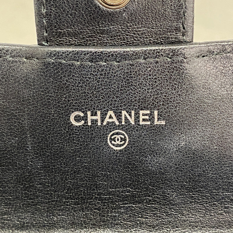 【6ic4495】シャネル 長財布 マトラッセ ラムスキン ブラック シルバー金具【中古】レディース