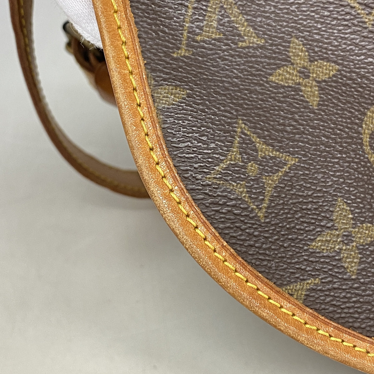 【6ic4538】ルイヴィトン ショルダーバッグ モノグラム ソミュール30 M42256 ブラウン【中古】レディース