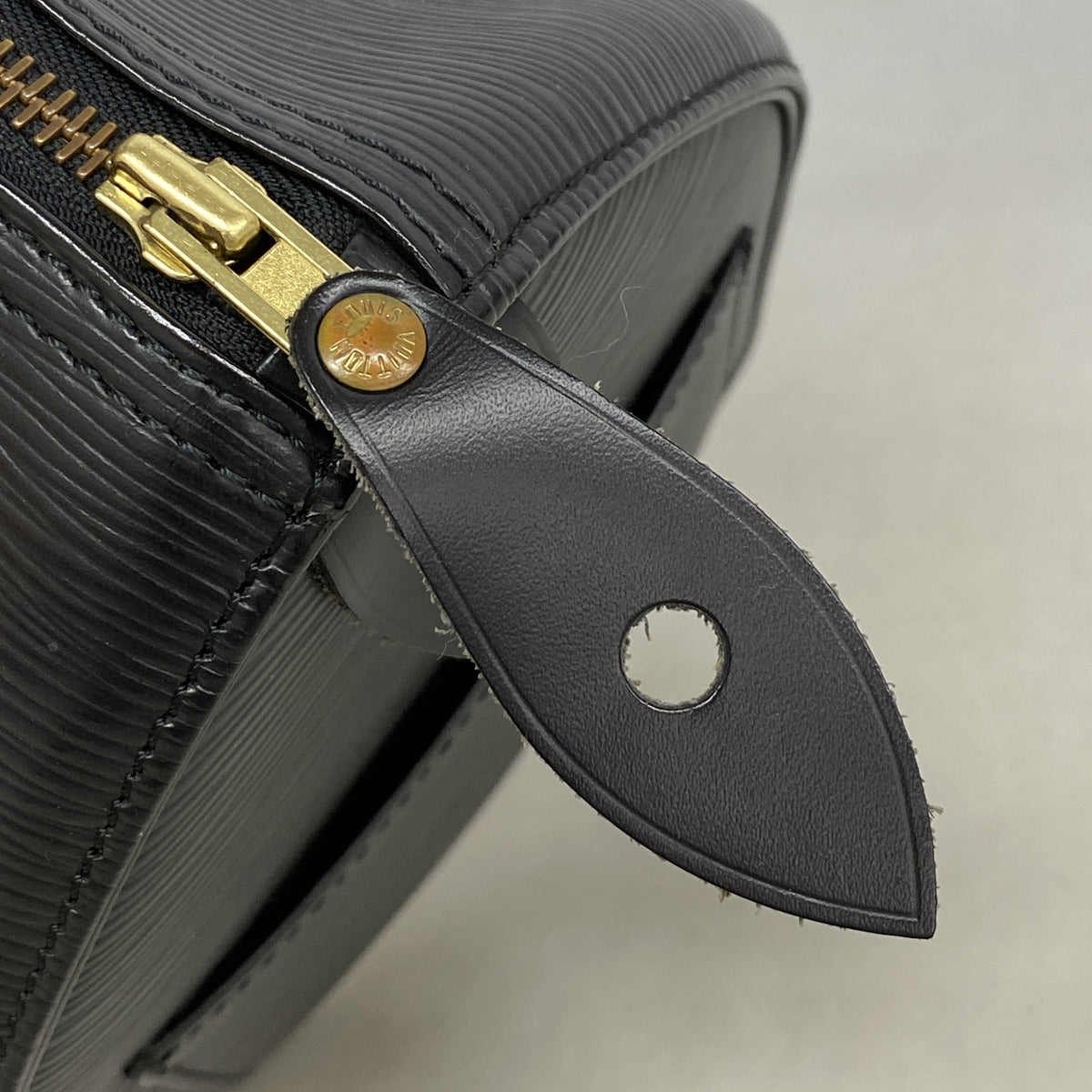 【6ic4543】ルイヴィトン ハンドバッグ エピ スピーディ25 M59032 ノワール【中古】レディース