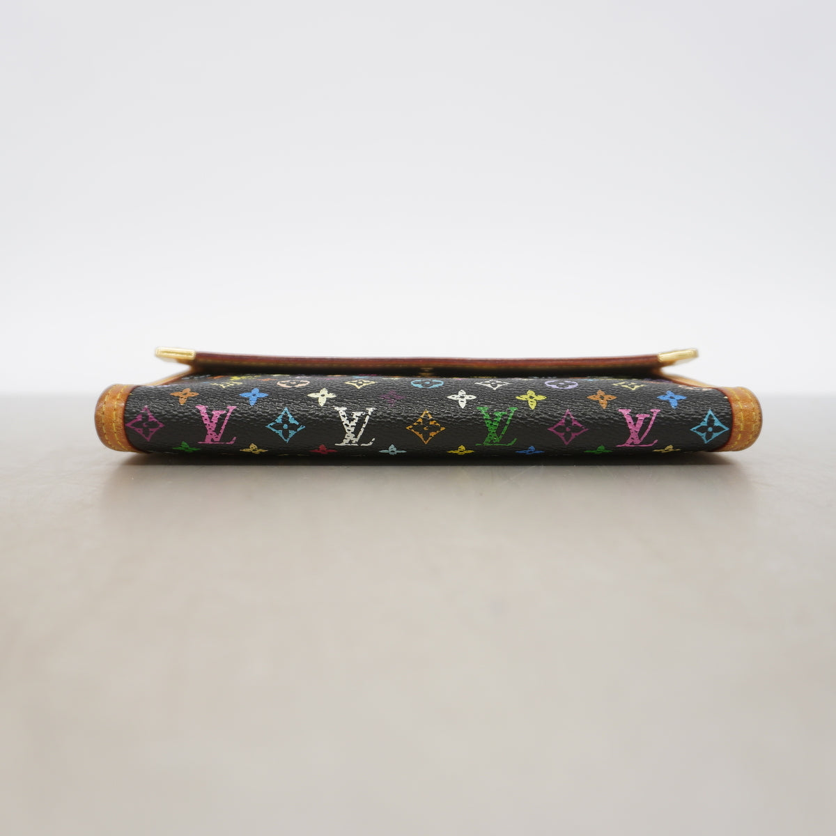 【6ic4578】ルイヴィトン 三つ折り長財布 モノグラム・マルチカラー ポルトトレゾールインターナショナル M92658 ノワール【中古】レディース