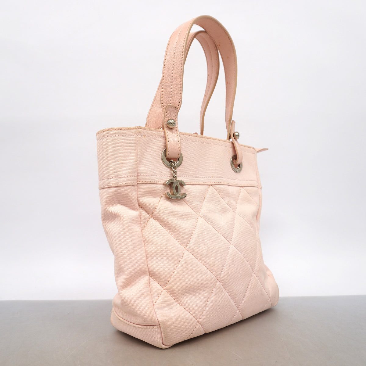 【6ic4629】シャネル トートバッグ パリビアリッツ キャンバス ピンク シルバー金具【中古】レディース
