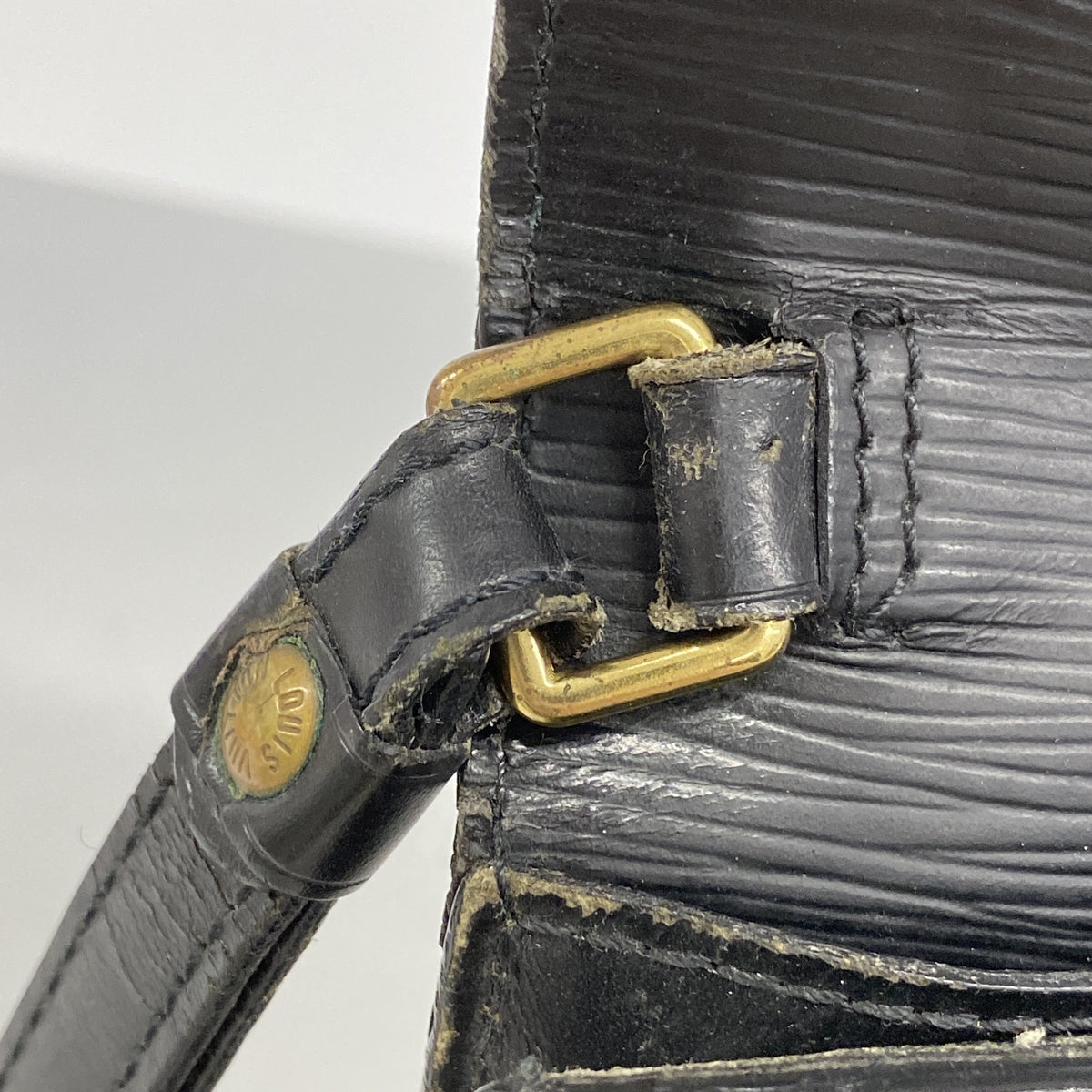 【6ic4697】ルイヴィトン クラッチバッグ エピ ポシェットセリエドラゴンヌ M52612 ノワール【中古】メンズ