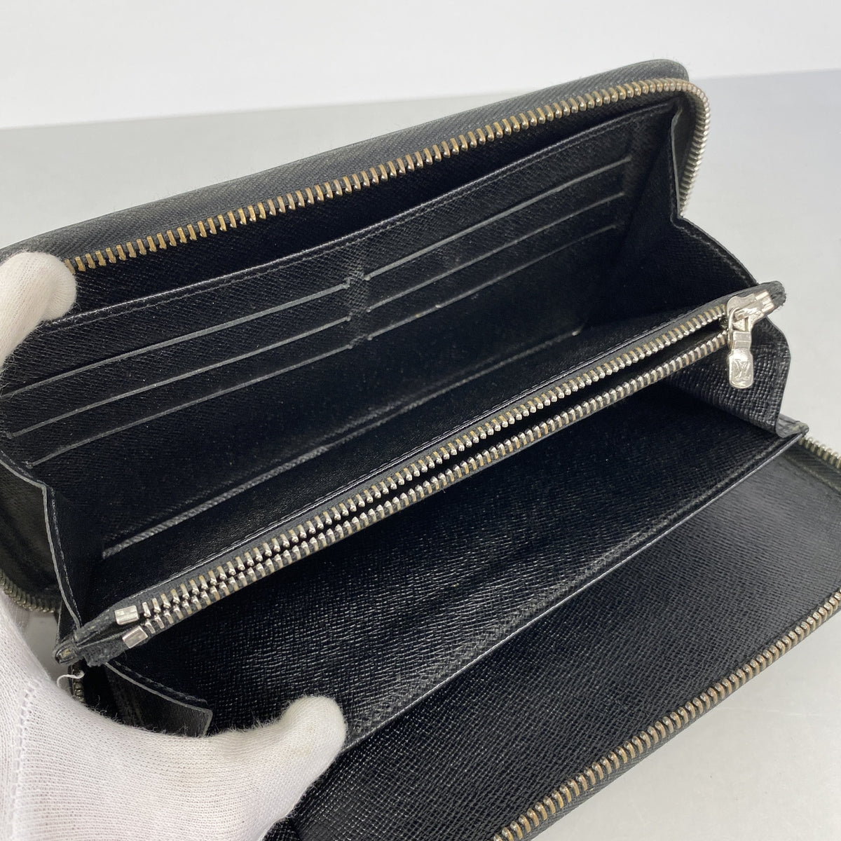 【6ic4701】ルイヴィトン 長財布 エピ ジッピーオーガナイザー M63852 ノワール【中古】メンズ レディース ユニセックス