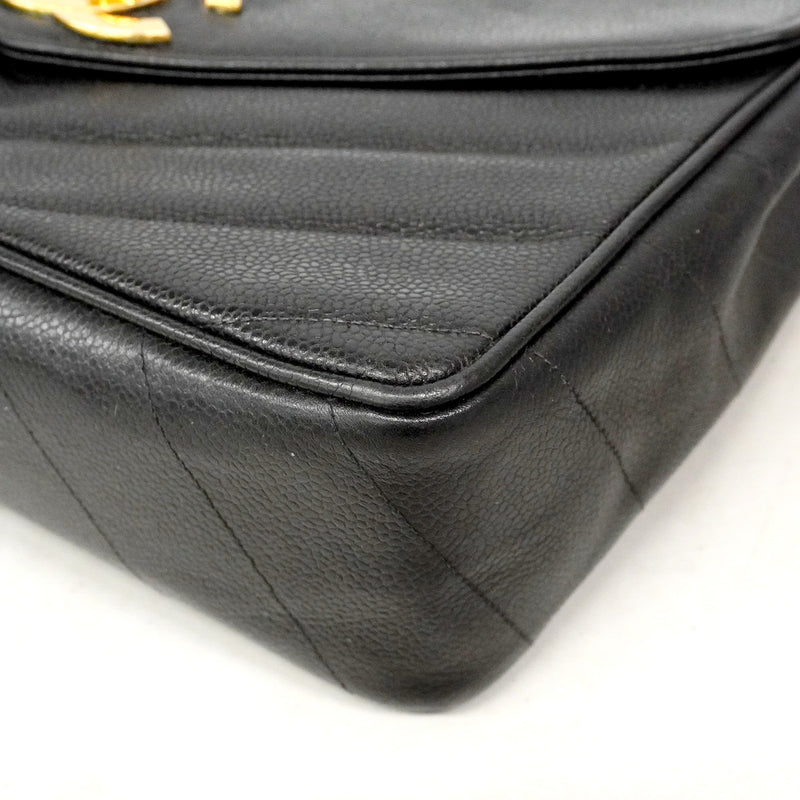 【6ic4750】シャネル ショルダーバッグ Vステッチ チェーンショルダー キャビアスキン ブラック ゴールド金具【中古】レディース