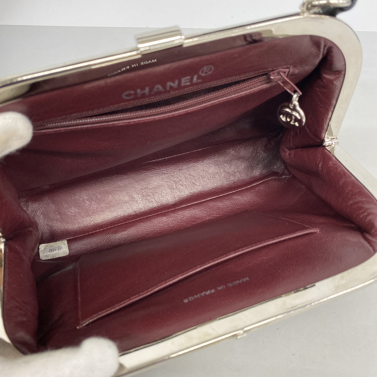 【6ic4767】シャネル ハンドバッグ マトラッセ ラムスキン ブラック シルバー金具【中古】レディース