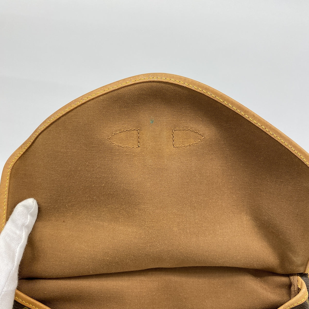 【6ic4770】ルイヴィトン ショルダーバッグ モノグラム ソミュール30 M42256 ブラウン【中古】レディース