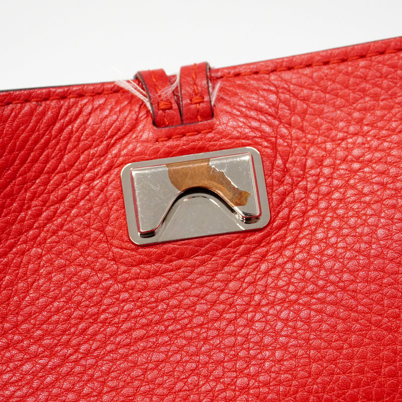 【6ic4777】グッチ ショルダーバッグ バンブー 370826 レザー レッド シルバー金具【中古】レディース
