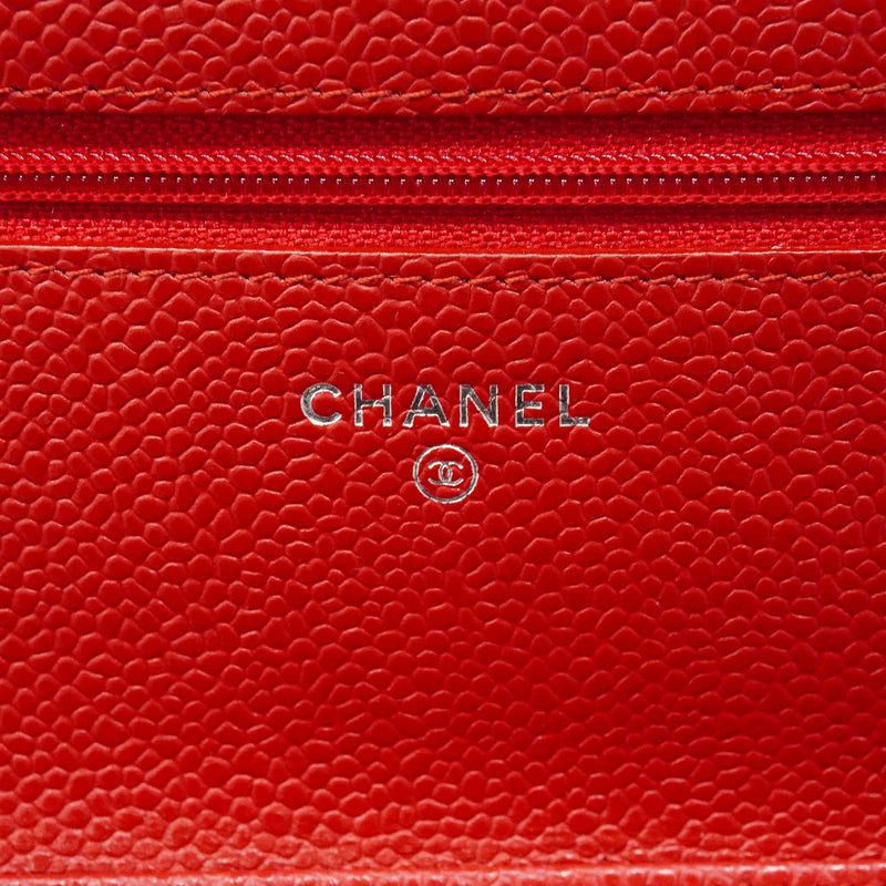 【6id4794】シャネル ショルダーウォレット マトラッセ チェーンショルダー キャビアスキン レッド シルバー金具【中古】レディース