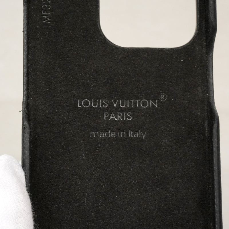 【6id4819】ルイヴィトン iPhoneケース モノグラム･リバース バンパー/iPhone15Pro M82889 ブラウン【中古】レディース
