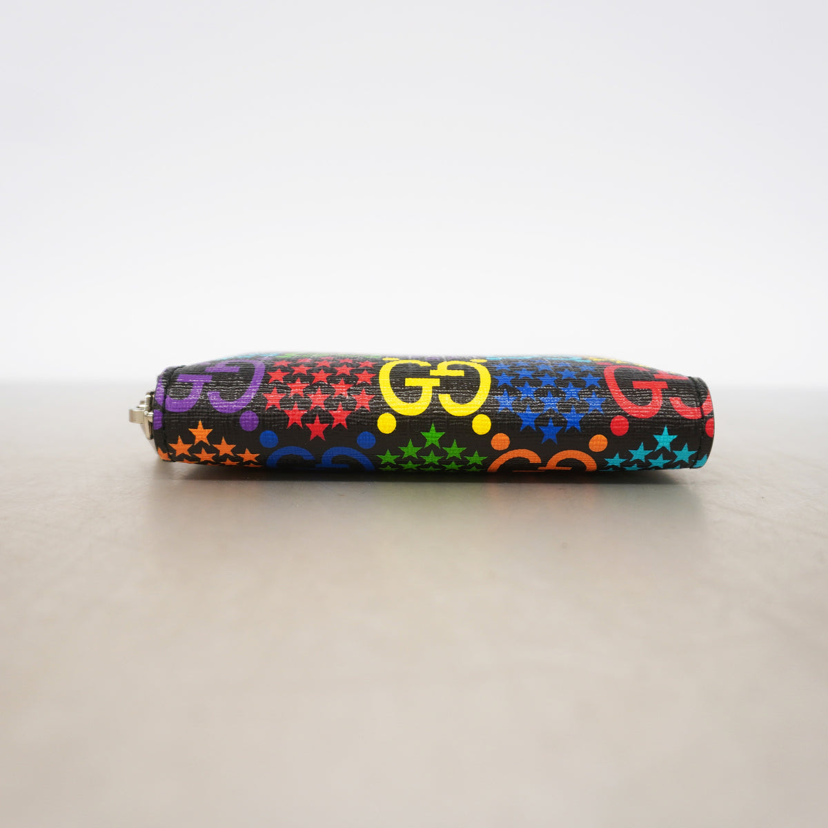 【6id4841】グッチ コインケース GGサイケデリック 601095 PVC マルチカラー シルバー金具【中古】メンズ レディース ユニセックス