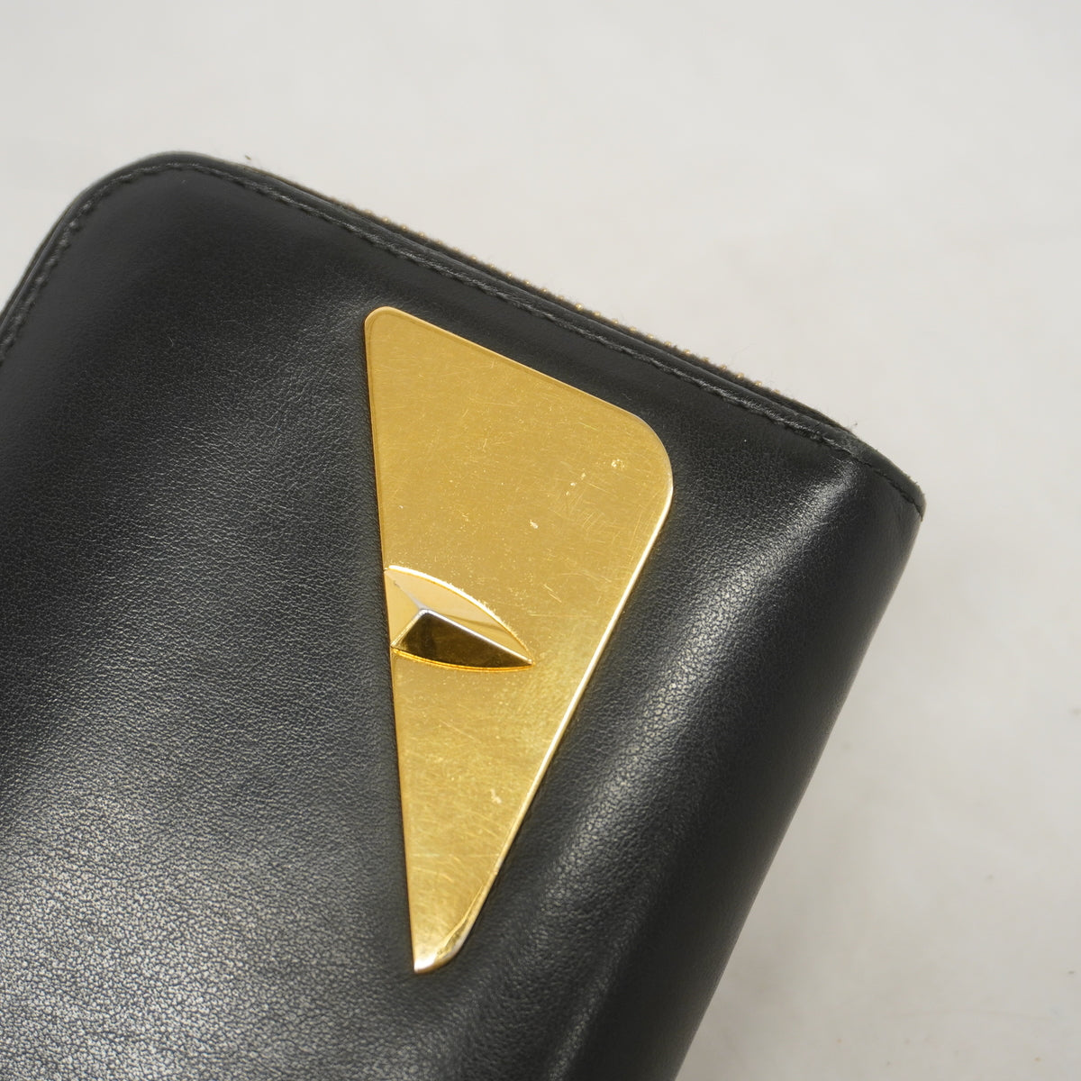 【6id4844】フェンディ 長財布 モンスター レザー ブラック ゴールド金具【中古】レディース