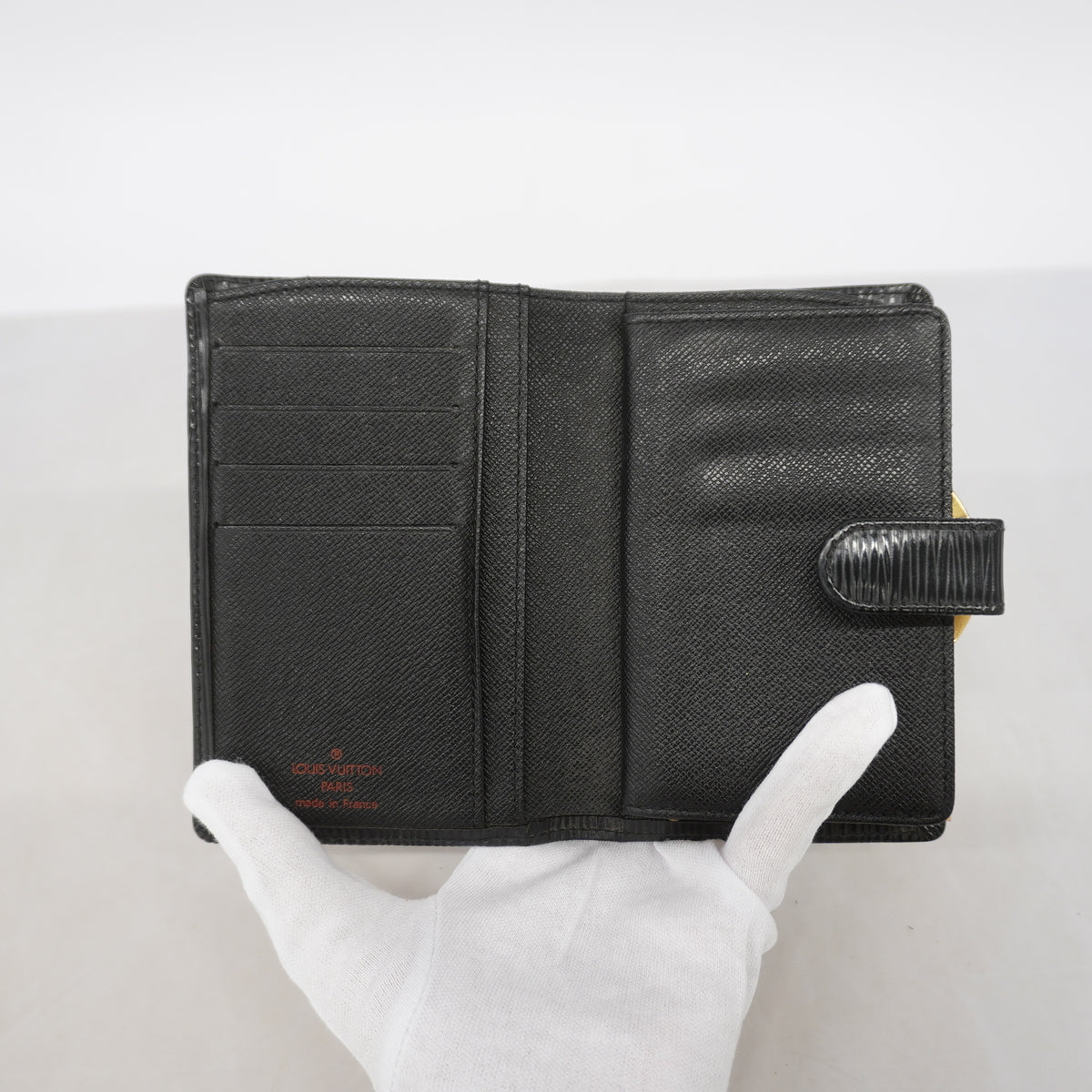 【6id4860】ルイヴィトン 財布 エピ ポルトモネビエヴィエノワ M63242 ノワール【中古】レディース