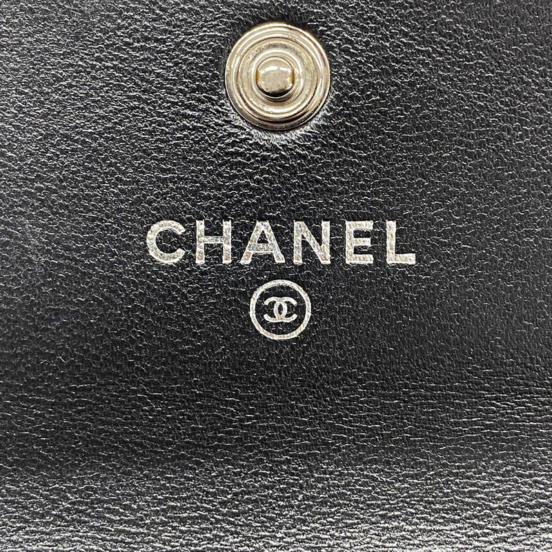 【6id4936】シャネル 三つ折り財布 Vステッチ ラムスキン ブラック シルバー金具【中古】レディース