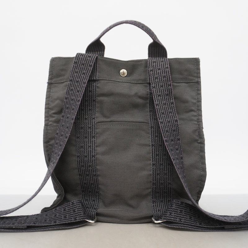 【6id4953】エルメス リュック・デイパック エールラインサックアドPM ナイロン グレー シルバー金具【中古】レディース