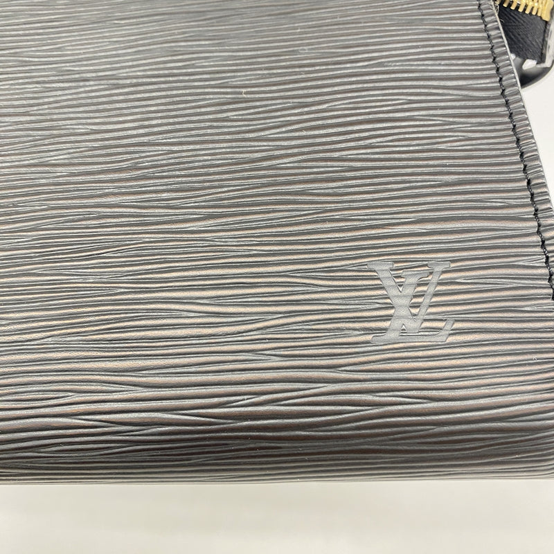 【6id5010】ルイヴィトン ポーチ エピ ポシェットアクセソワール M52942 ノワール【中古】レディース