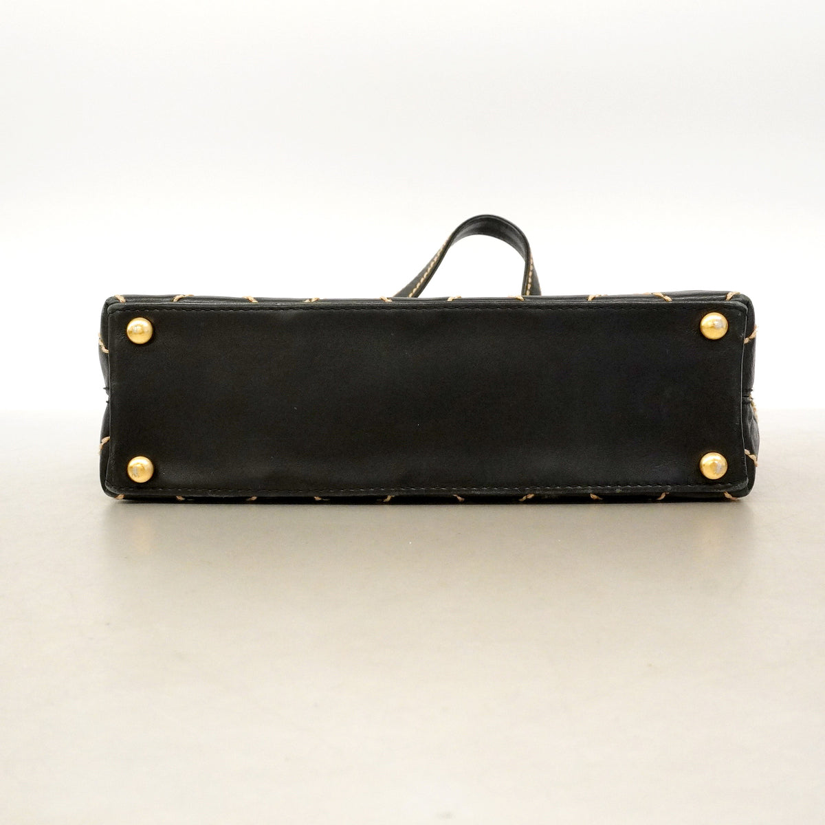 【6id5036】シャネル トートバッグ ワイルドステッチ レザー ブラック ゴールド金具【中古】レディース