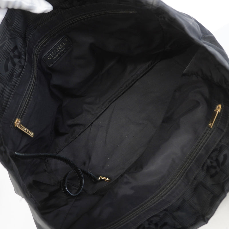 【6id5046】シャネル トートバッグ ニュートラベル ナイロン ブラック ゴールド金具【中古】レディース