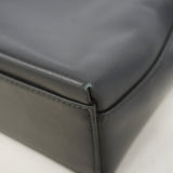 【6id5056】サルヴァトーレフェラガモ ショルダーバッグ ヴァラ レザー ブラック シルバー金具【中古】レディース