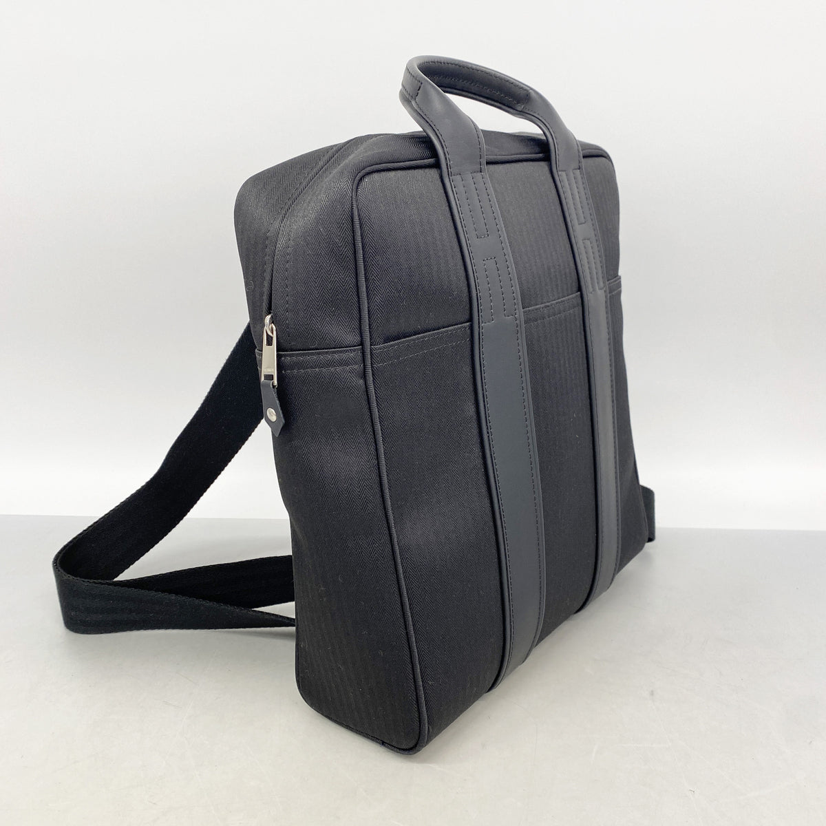 【6id5067】エルメス リュック・デイパック サックアドアカプルコ トワルシェブロン ブラック シルバー金具【中古】メンズ