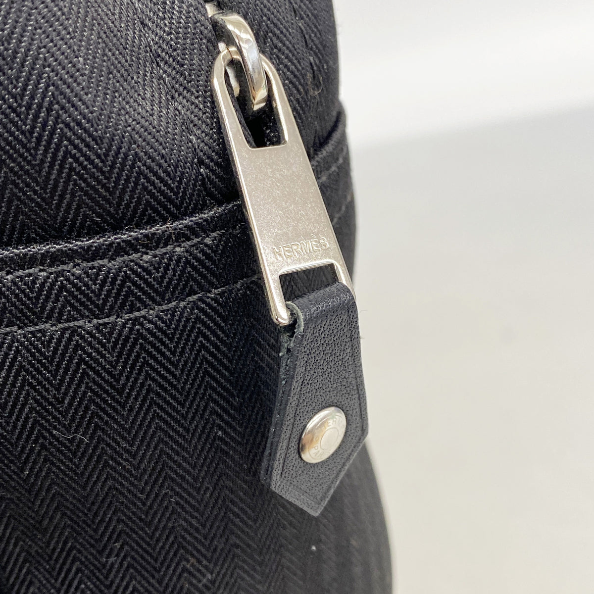 【6id5067】エルメス リュック・デイパック サックアドアカプルコ トワルシェブロン ブラック シルバー金具【中古】メンズ