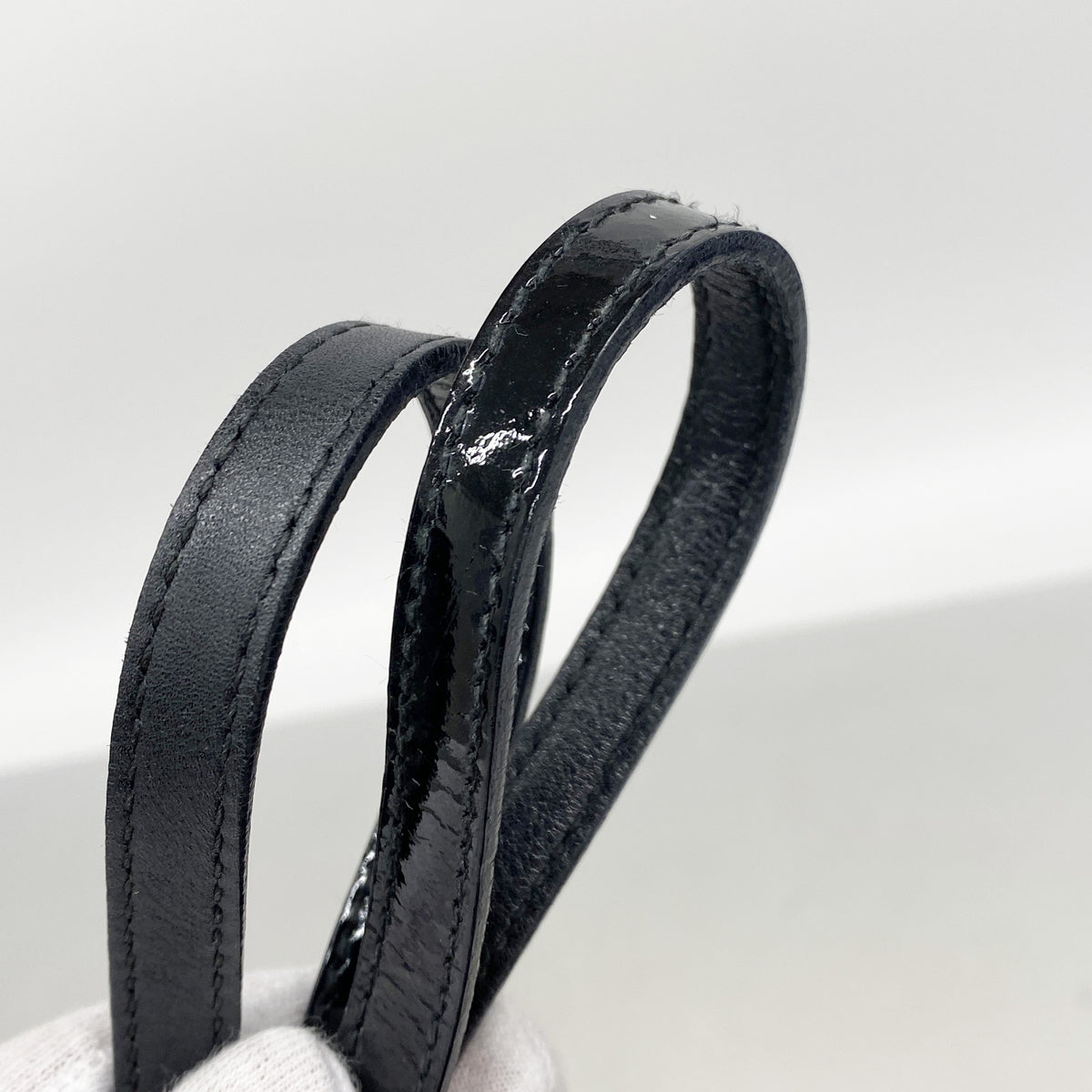 【6id5070】グッチ トートバッグ GGキャンバス 211975 キャンバス ベージュ ブラック シャンパンゴールド金具【中古】レディース