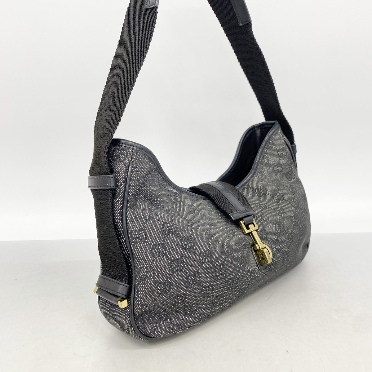 【6id5072】グッチ ショルダーバッグ 92736 デニム ブラック ゴールド金具【中古】レディース